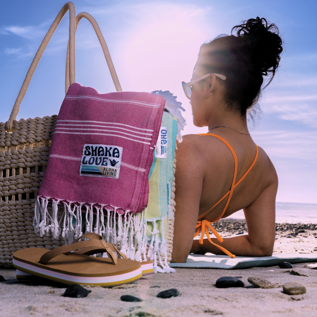 Hibiscus Red Classic Turkish Towel
