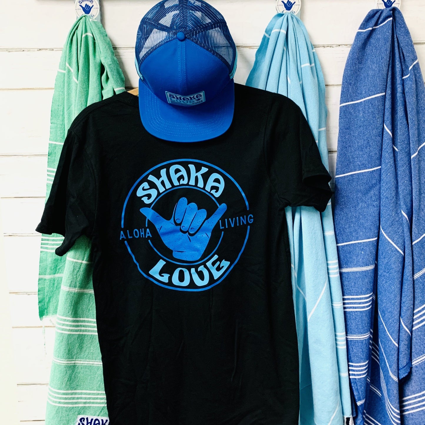 Shaka T-shirt - Black, Short Sleeve